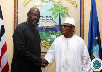 President Weah pose with the Ambassador of Guinea Bissau, H E Ernesto Muntaga Jalo.jpgEXECUTIVE MANSION