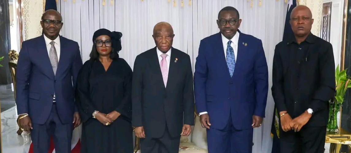 President Boakai Hangs Heads with Outgoing, Incoming Justice Ministry Leadership on Transition.